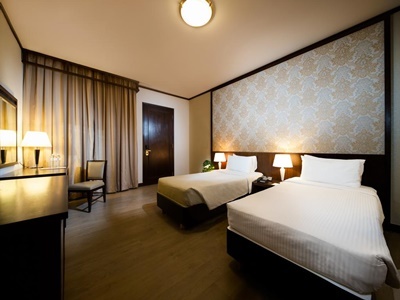 Albert Court Village Hotel
