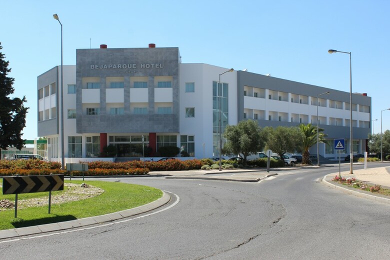 Hotel Bejaparque