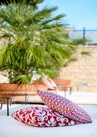 Apartments Tisno