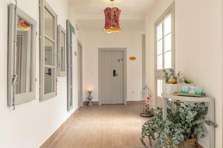Hostal N�a Santa Cruz