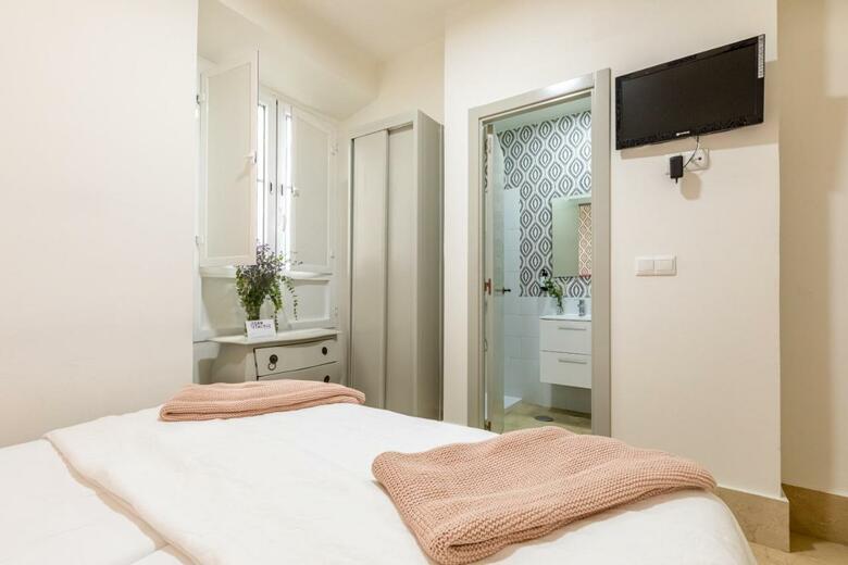 Hostal N�a Santa Cruz