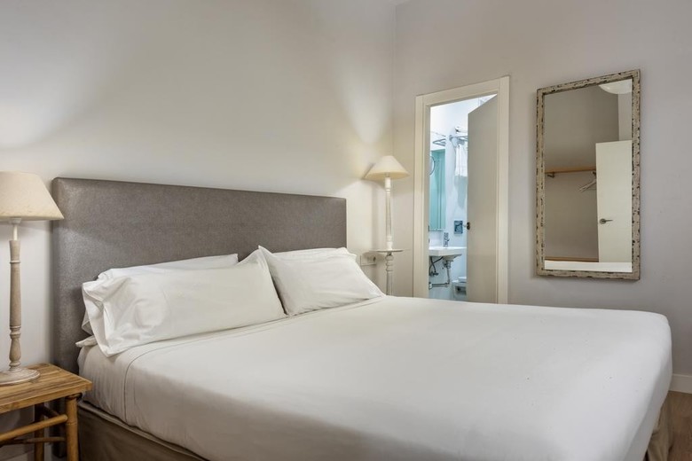 Apartamentos Suites Sevilla Plaza