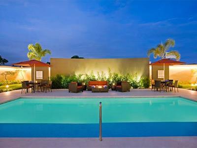Hotel Courtyard Panama At Multiplaza Mall