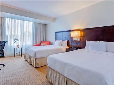 Hotel Courtyard Panama At Multiplaza Mall