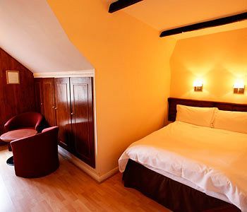 Glenlyn Hotel