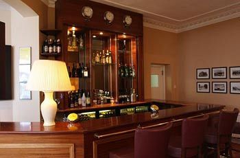 Glenlyn Hotel