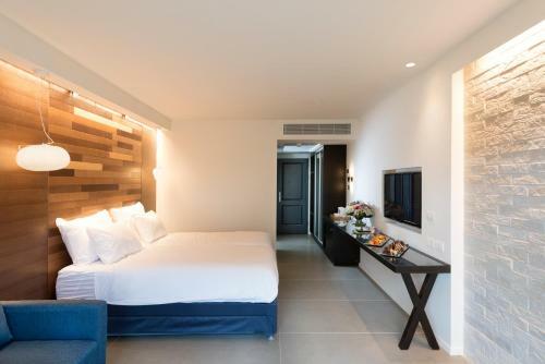 Shefayim Kibbutz Hotel