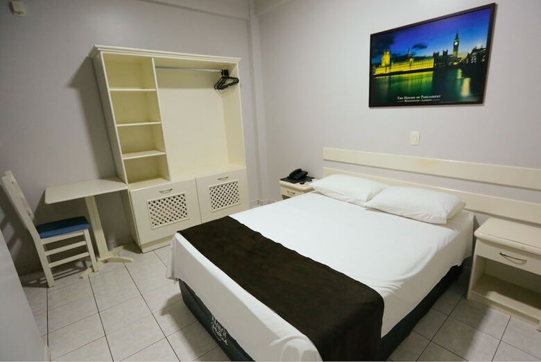 Apartamentos Nayru Hotel