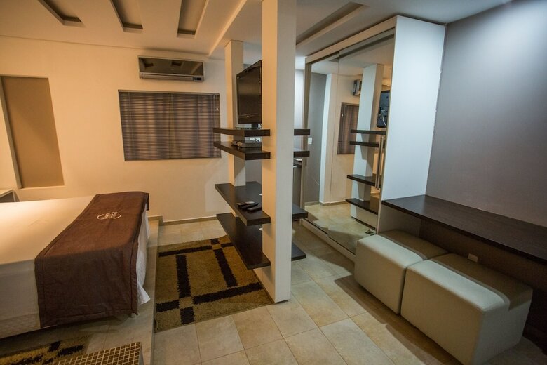 Apartamentos Nayru Hotel