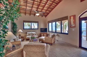 Hotel Coco Beach Resort