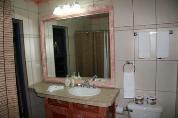 Hotel Club Arias Bed &amp; Breakfast