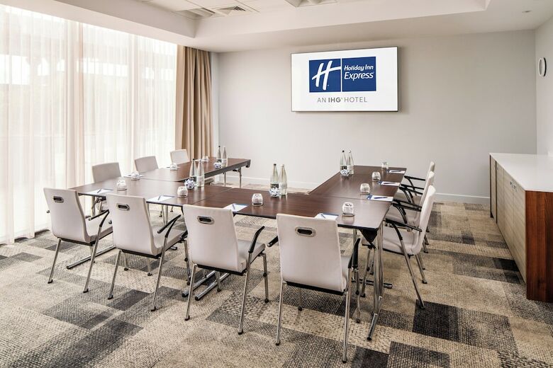 Hotel Holiday Inn Express London - Excel