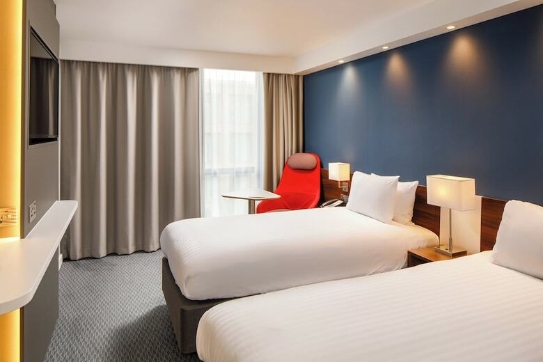 Hotel Holiday Inn Express London - Excel