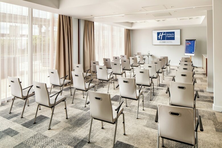 Hotel Holiday Inn Express London - Excel