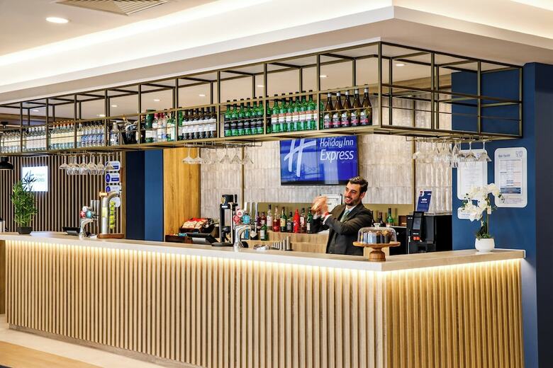 Hotel Holiday Inn Express London - Excel