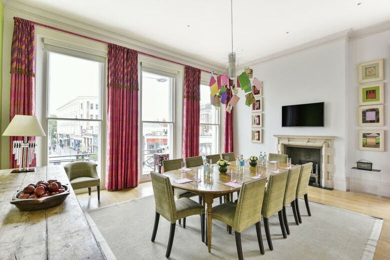The Pelham Hotel
