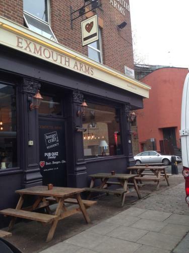 Publove @ Exmouth Arms Euston - Hostel