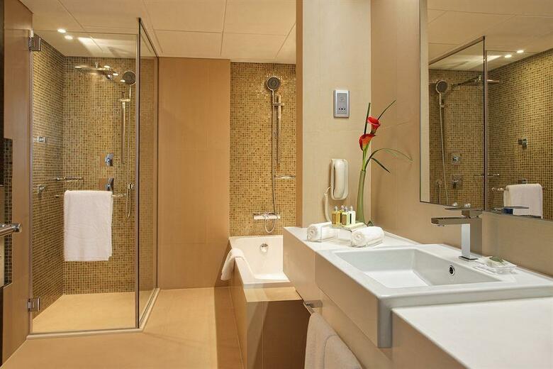 Cosmopolitan Hotel Dubai