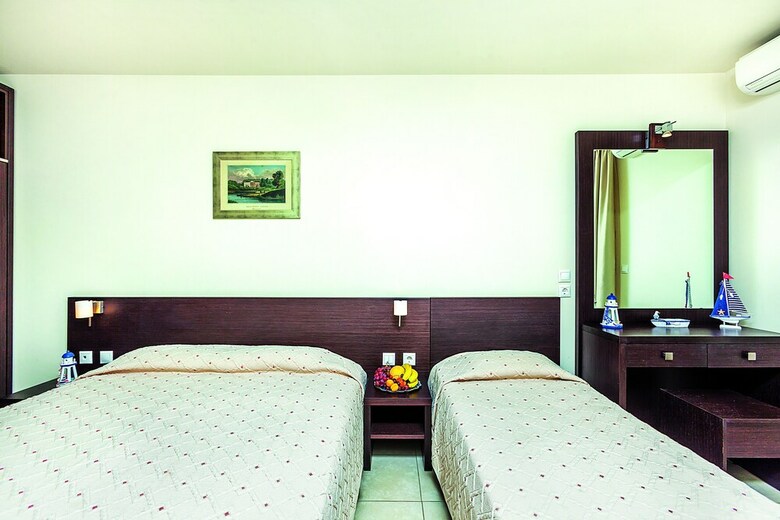 Hotel Elinotel Polis