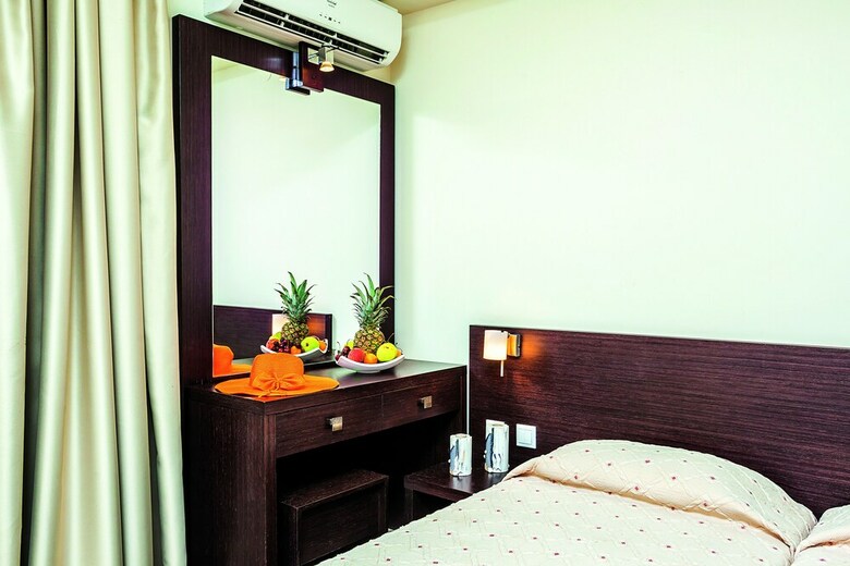 Hotel Elinotel Polis