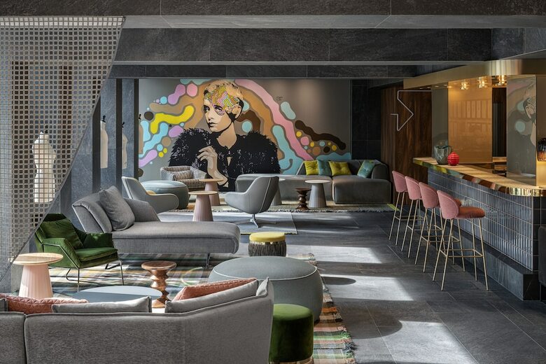 Hotel Hyatt Centric  Milan Centrale