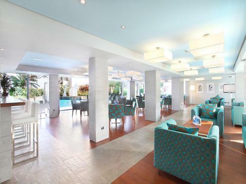 Aparthotel Hotel Marins Playa Suites - Adults Only