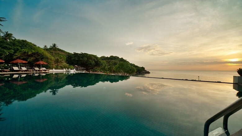 Hotel The Tongsai Bay