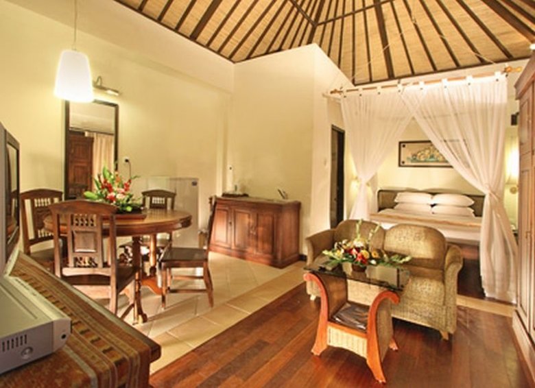 The Losari Hotel And Villas