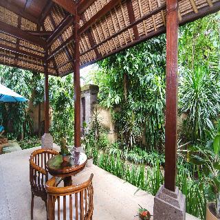 Hotel Sri Phala Resort And Villa
