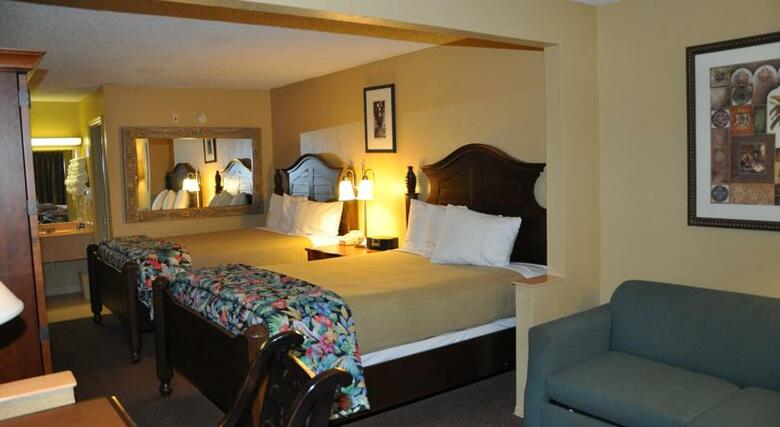 Hotel Travelodge Suites East Gate Orange