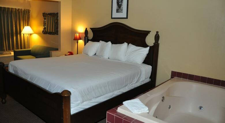 Hotel Travelodge Suites East Gate Orange