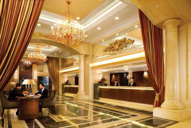 Hotel Grand Emperor