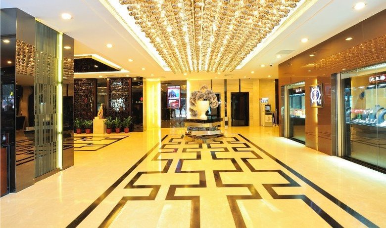 Hotel Beverly Plaza