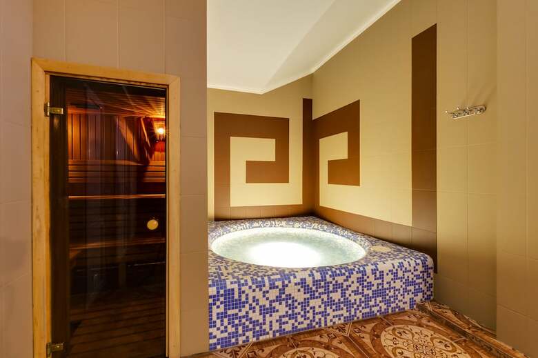 Hotel Marton Severnaya