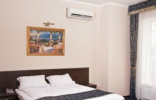 Maximus Hotel