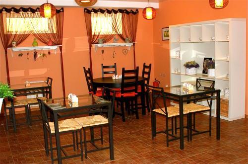 Hostal Vivat Hotel