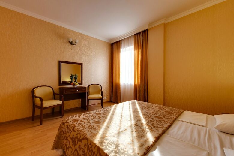 Vizit Hotel