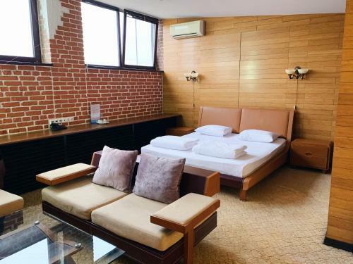 Hotel Crystal Palace