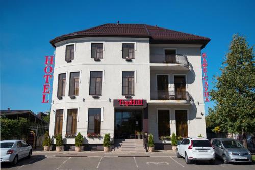 Top Hill Hotel