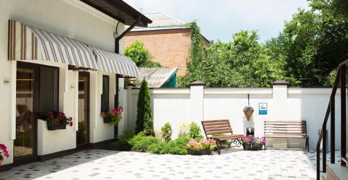 Top Hill Hotel