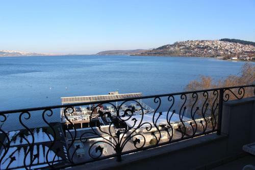 Lale Hotel