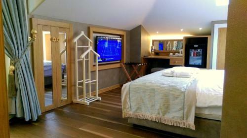 Lale Hotel