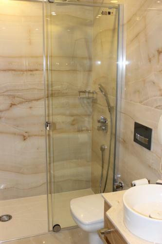 Lale Hotel
