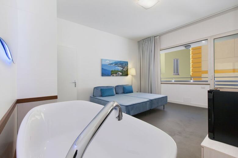 Apartamentos Tasso Suites
