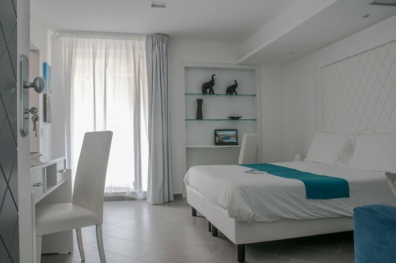 Apartamentos Tasso Suites