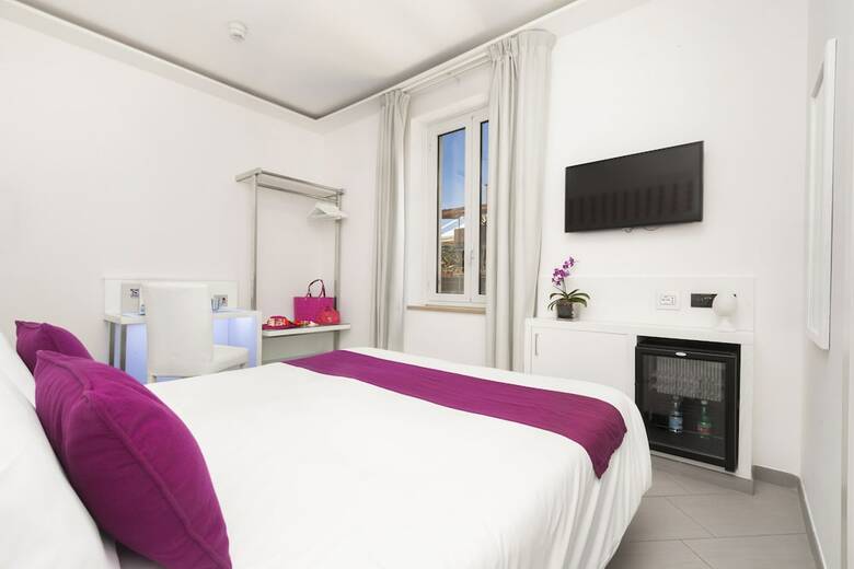 Apartamentos Tasso Suites