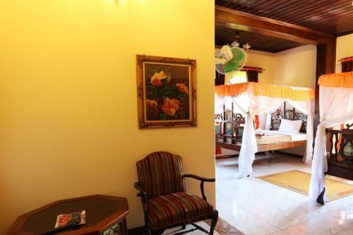 Chavda Hotel