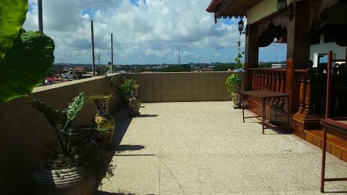 Chavda Hotel