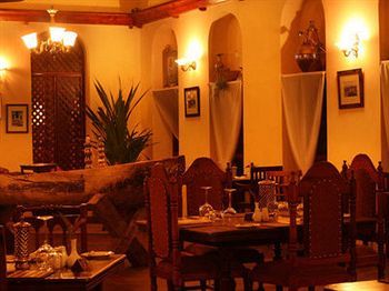 Africa House Hotel