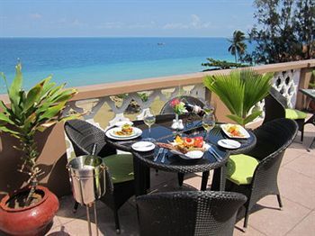 Africa House Hotel